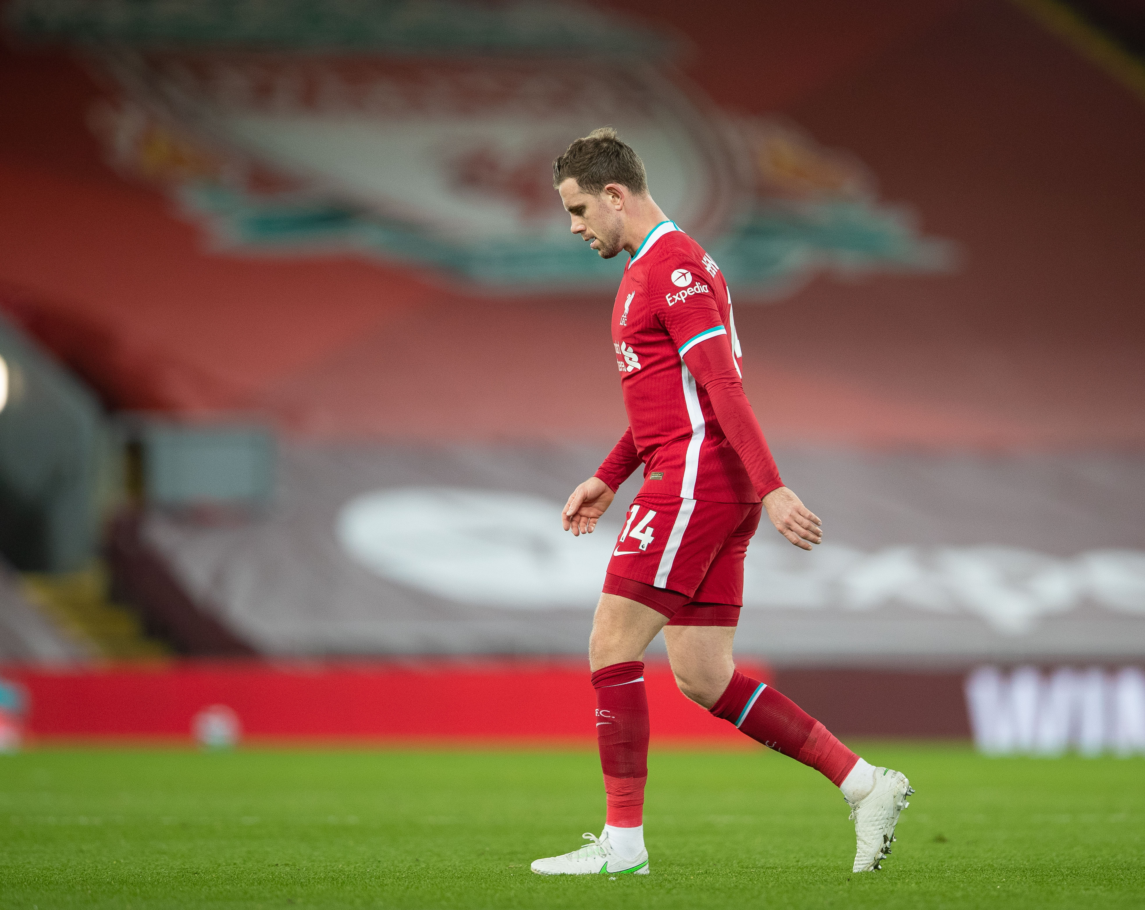 阿森西奥：更衣室百分百支持阿隆索，对方进球前吕迪格被推倒