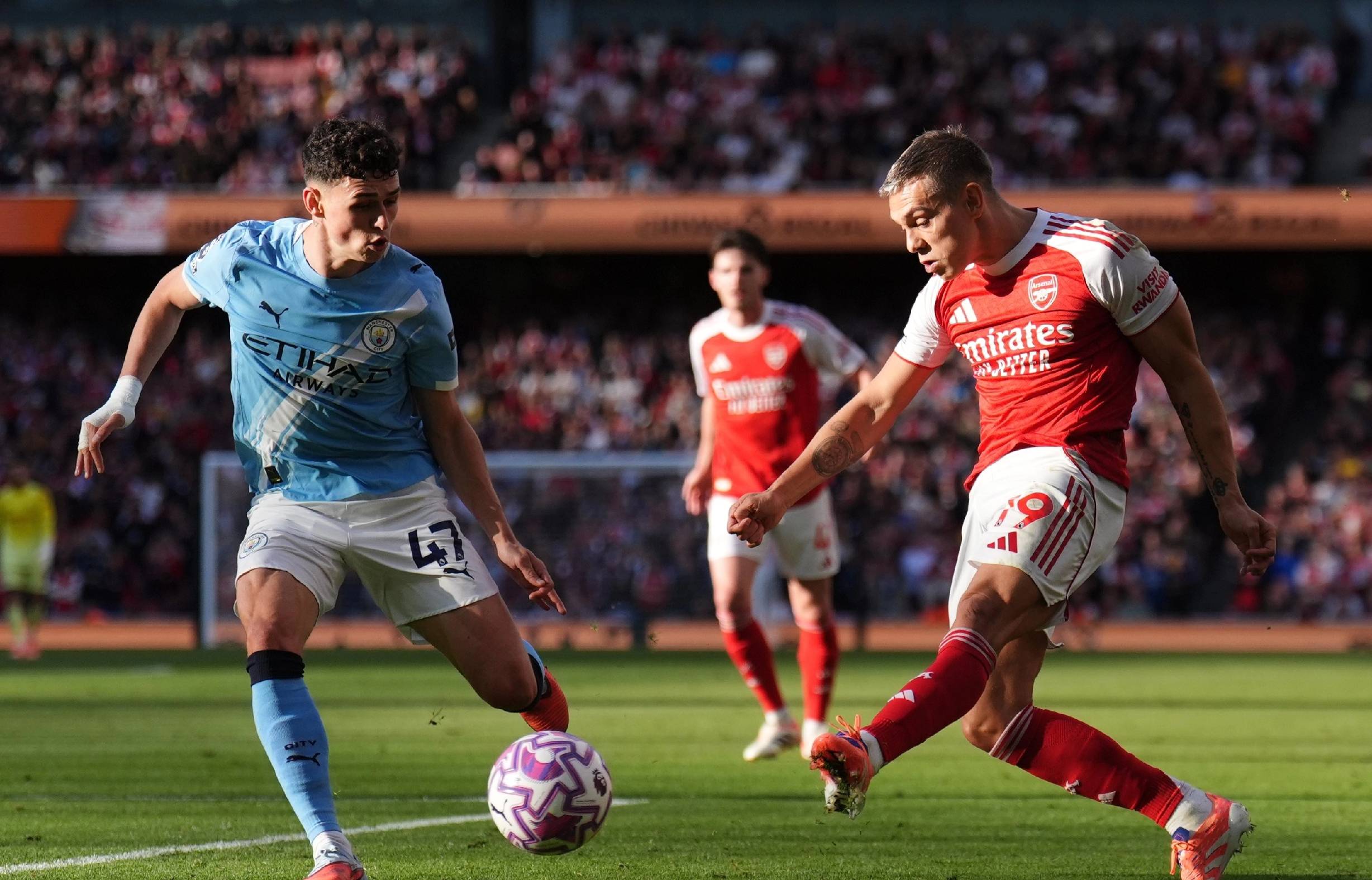 阿莱格里：现在的成绩并不是惊喜；迈尼昂是世界前三门将之一