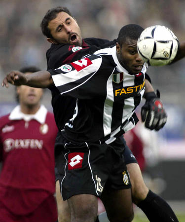 谢尔基战桑德兰数据：助攻梅开二度，9次过人5次成功