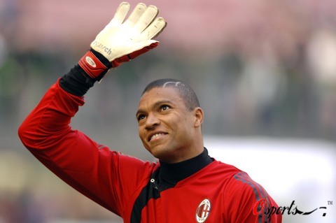 11月25日，2025浪琴表国际马联场地障碍世界杯中国联赛总决赛成都站新闻发布会在成都举行。