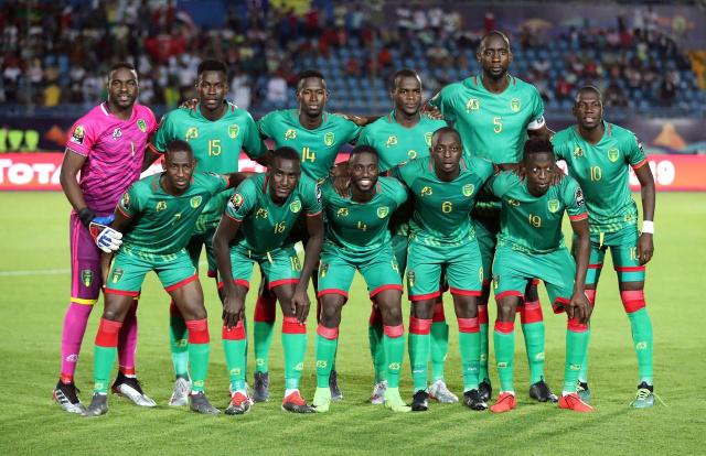 主持人爆料：麦金在圣米伦时，曾被队友扔出的训练杆刺伤大腿