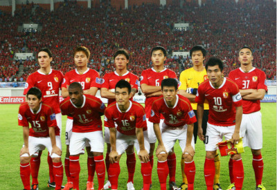 卡雷拉斯：我的位置是左边卫，但能适应教练在任何时候的要求