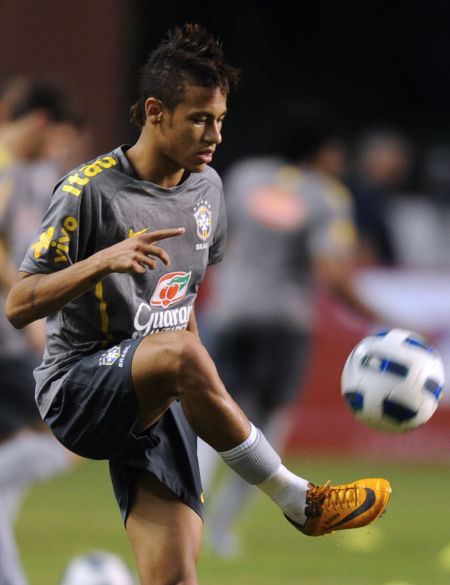 迪格雷戈里奥：斯帕莱蒂展现的雄心在精神层面上给了我们帮助