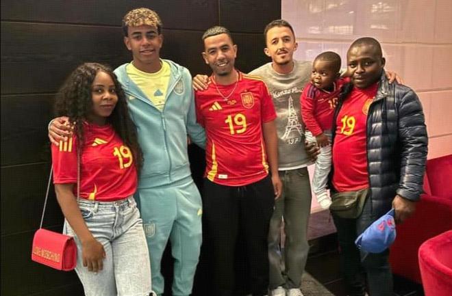 重回巅峰？内马尔17分钟戴帽助桑托斯赢球，赛后透露自己未来去向