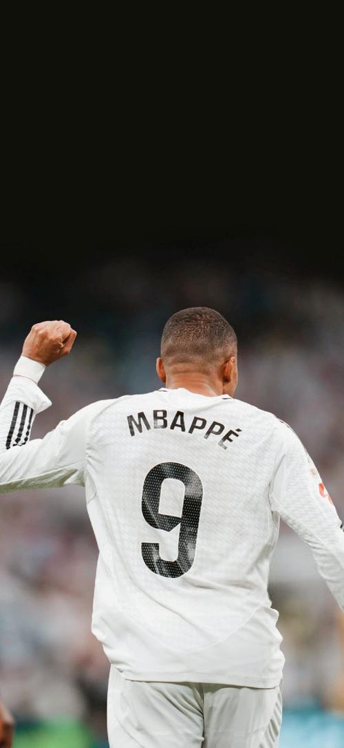 效率恐怖！亚历山大场均34分钟得到33分，仅1.7次失误